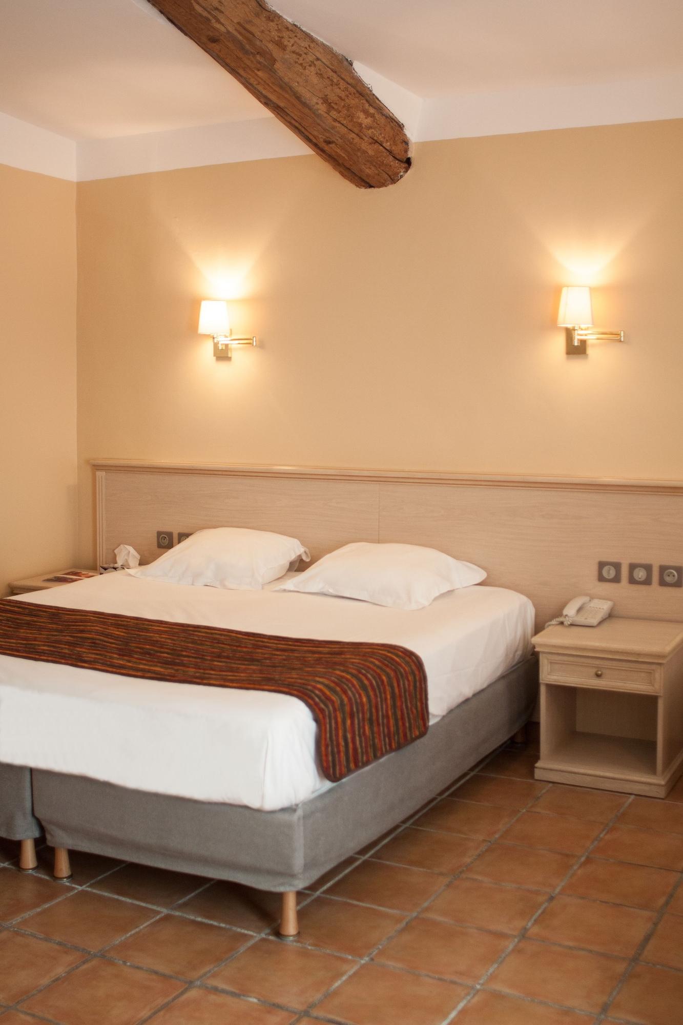Artea Aix Centre Hotel