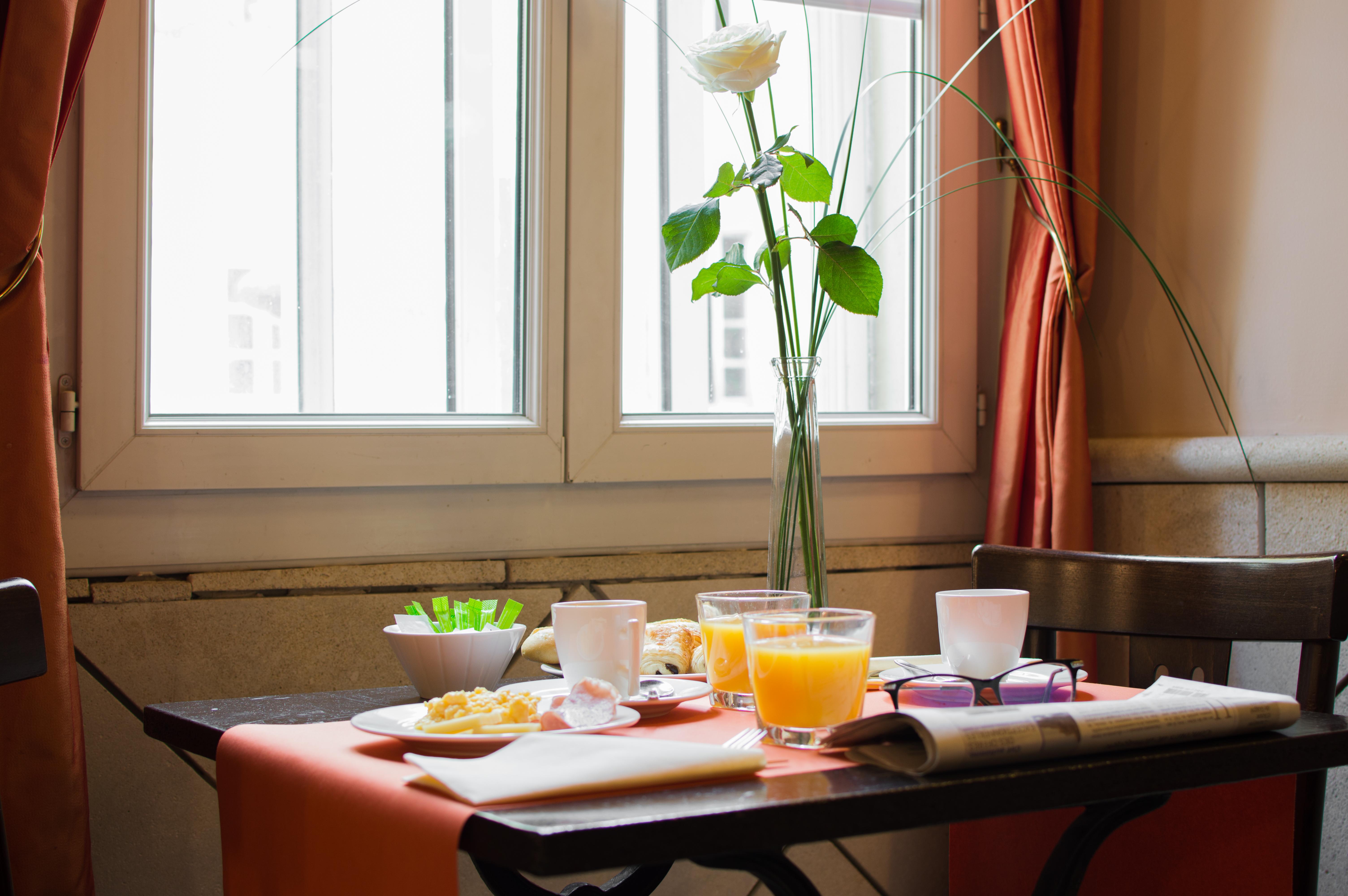 Artea Aix Centre Hotel 3*