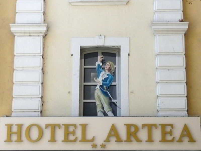 Artea Aix Centre 3*